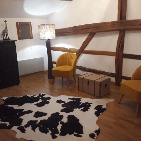 Maison De Campagne Avec Cheminee Et Exterieur La Neuville-aux-Bois Екстер'єр фото