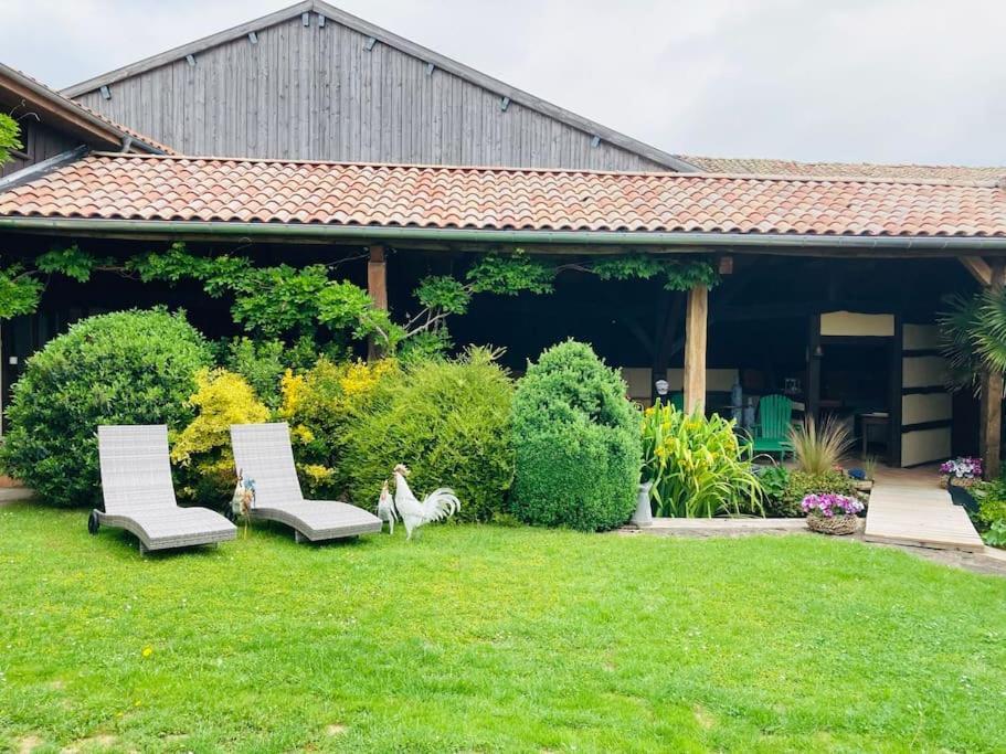 Maison De Campagne Avec Cheminee Et Exterieur La Neuville-aux-Bois Екстер'єр фото
