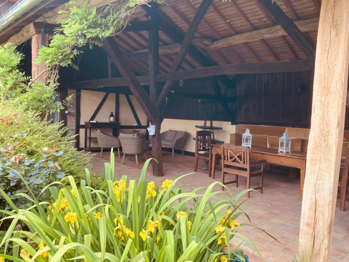 Maison De Campagne Avec Cheminee Et Exterieur La Neuville-aux-Bois Екстер'єр фото