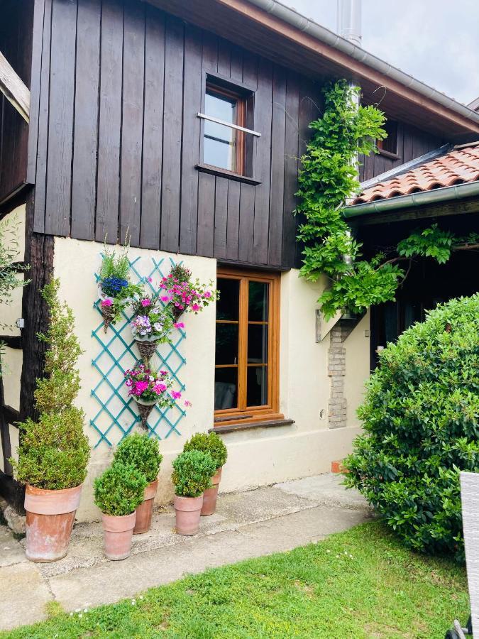 Maison De Campagne Avec Cheminee Et Exterieur La Neuville-aux-Bois Екстер'єр фото