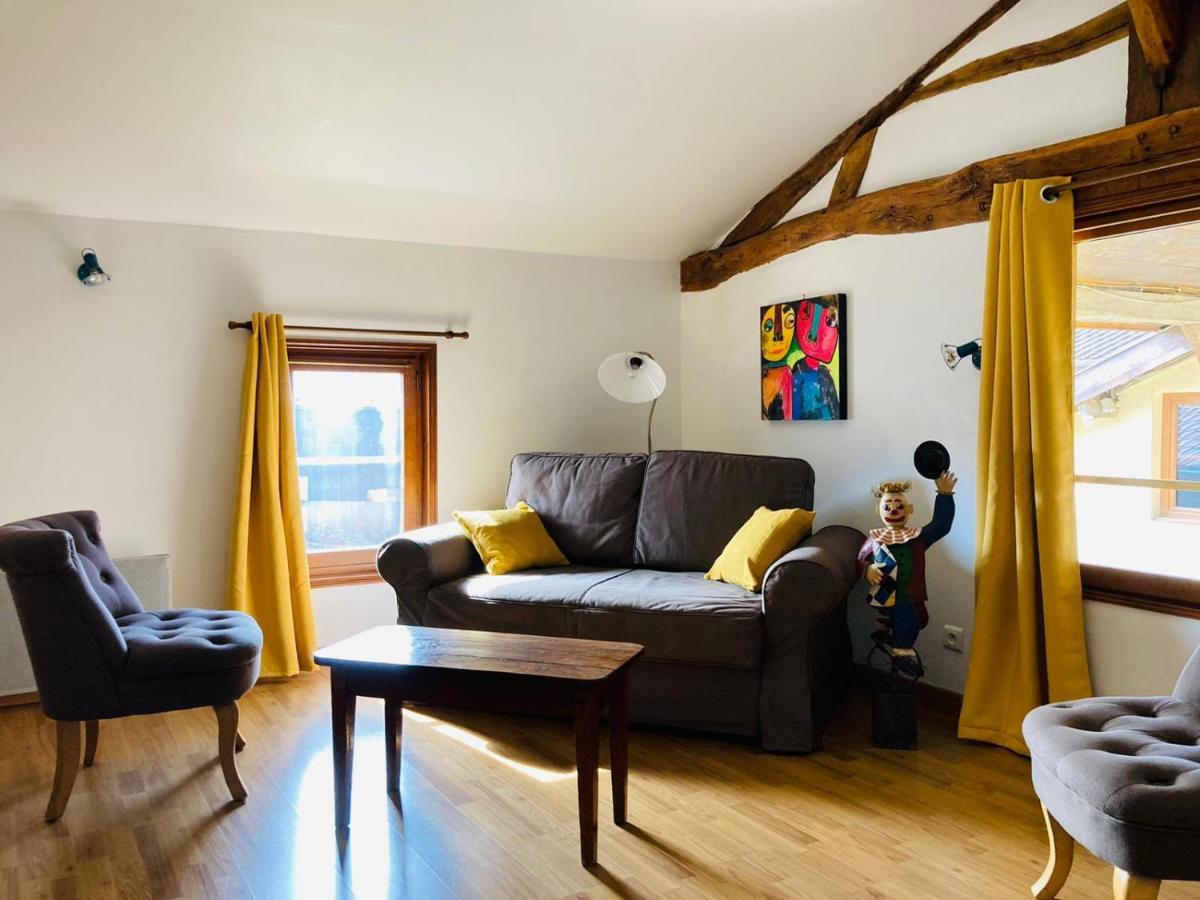 Maison De Campagne Avec Cheminee Et Exterieur La Neuville-aux-Bois Екстер'єр фото